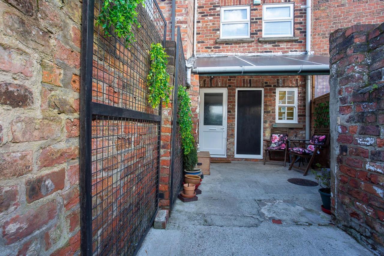 Courtyard Apartment York Kültér fotó