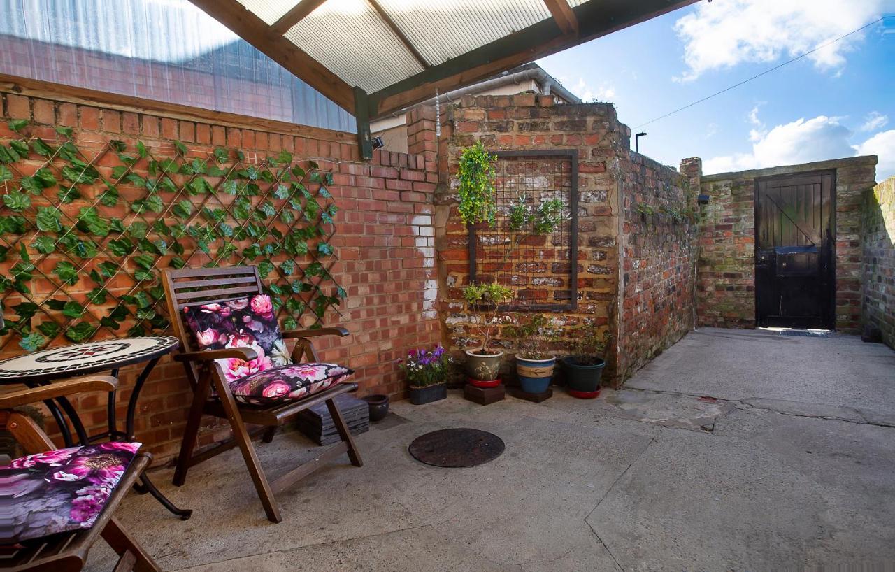 Courtyard Apartment York Kültér fotó